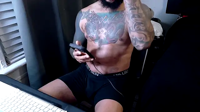 WyattBBC online show from 04-27-26, 02:31