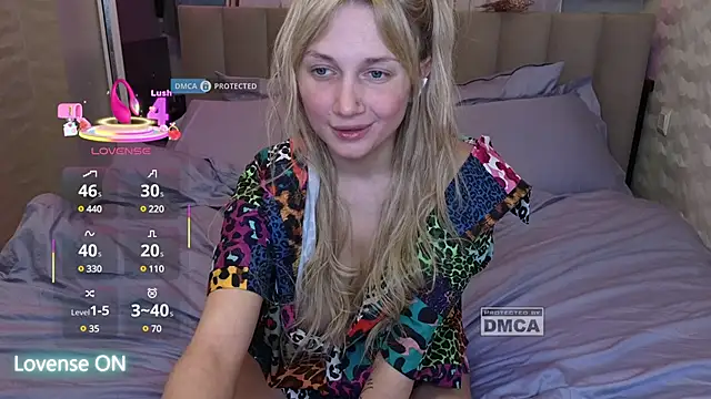 GoodGirl0024 online show from 03-10-25, 08:12