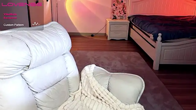 Snapshot of JoooJo_ chatting on 01-07-26, 01:46 JoooJo online show from 01-07-26, 01:46