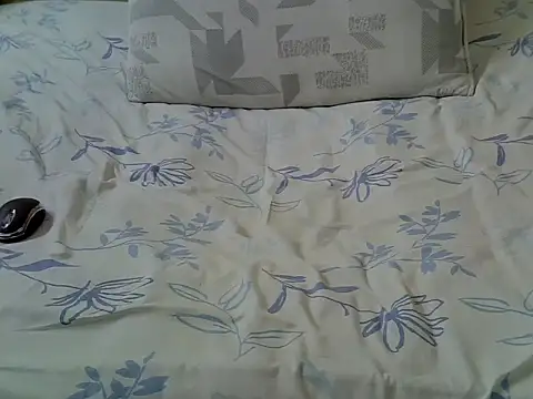 prettylacey3 online show from 04-23-26, 09:19