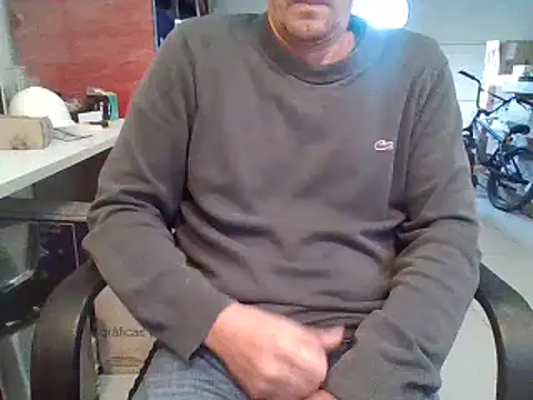 Raimundo1971 online show from 04-15-26, 02:24