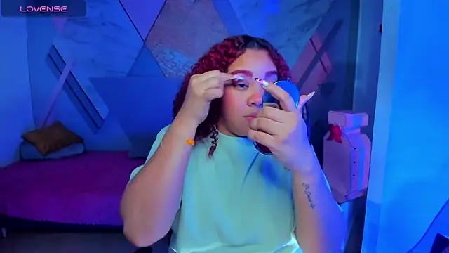 AngelaCoffee online show from 10-30-25, 03:19