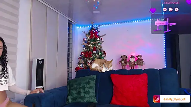 ashely ryan24 online show from 11-19-25, 10:43