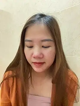 Snapshot of Baby-sexy96 chatting on 01-15-25, 09:20 Baby-sexy96 online show from 01-15-25, 09:20