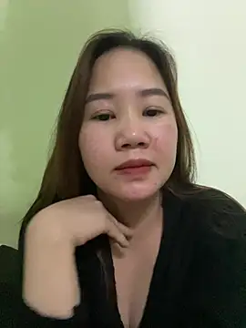 Snapshot of Baby-sexy96 chatting on 02-13-25, 05:11 Baby-sexy96 online show from 02-13-25, 05:11