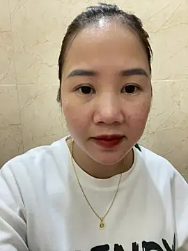 Snapshot of Baby-sexy96 chatting on 02-28-25, 10:39 Baby-sexy96 online show from 02-28-25, 10:39