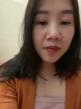 Snapshot of Baby-sexy96 chatting on 03-16-25, 05:17 Baby-sexy96 online show from 03-16-25, 05:17