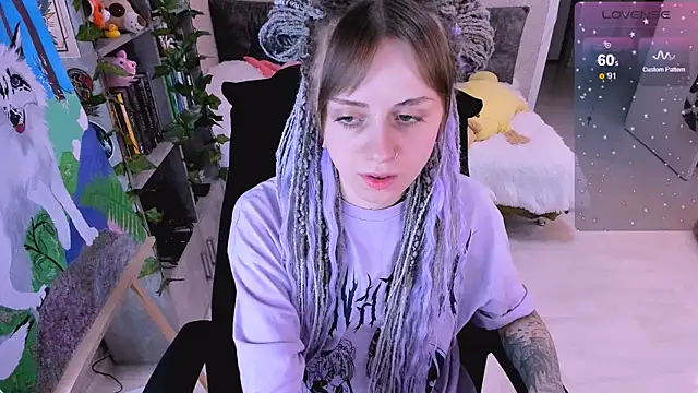 NaniMoore online show from 12-25-24, 06:20