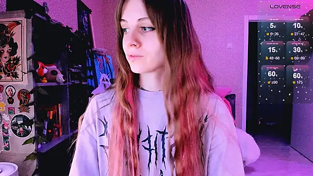 NaniMoore online show from 03-14-25, 08:06