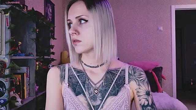 NaniMoore online show from 02-08-26, 08:45