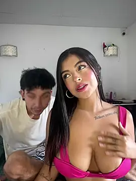 Snapshot of Dulce-diosa chatting on 12-21-24, 06:55 Dulce-diosa online show from 12-21-24, 06:55