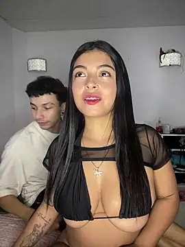 Snapshot of Dulce-diosa chatting on 01-11-25, 12:55 Dulce-diosa online show from 01-11-25, 12:55