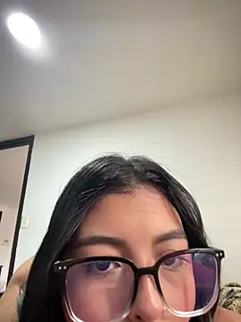 Snapshot of Dulce-diosa chatting on 02-21-25, 10:59 Dulce-diosa online show from 02-21-25, 10:59