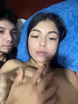 Snapshot of Dulce-diosa chatting on 03-15-25, 01:52 Dulce-diosa online show from 03-15-25, 01:52