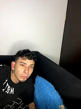 Snapshot of Dulce-diosa chatting on 11-14-25, 10:40 Dulce-diosa online show from 11-14-25, 10:40