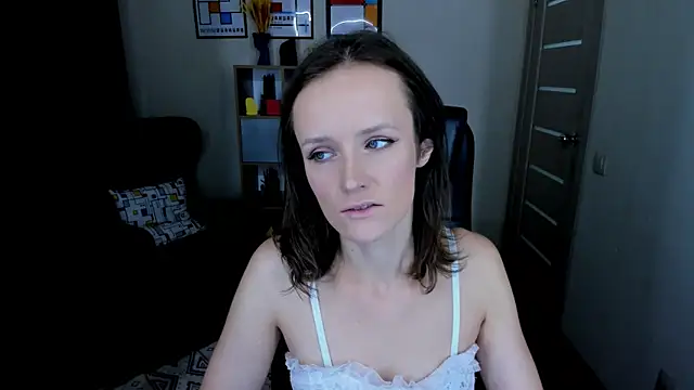 FrancescaCollins online show from 10-24-25, 04:03