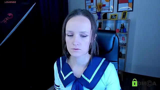 FrancescaCollins online show from 11-18-25, 02:32