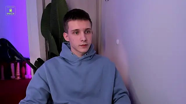 Snapshot of MarkGWalker chatting on 01-17-25, 01:35 MarkGWalker online show from 01-17-25, 01:35