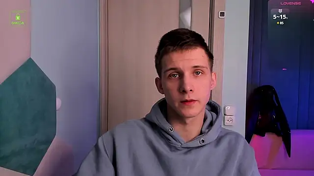 Snapshot of MarkGWalker chatting on 01-24-25, 10:32 MarkGWalker online show from 01-24-25, 10:32