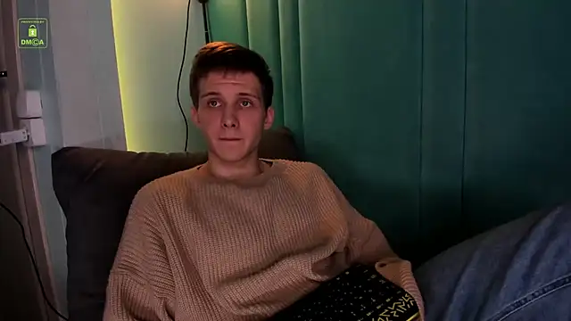 Snapshot of MarkGWalker chatting on 02-19-25, 10:45 MarkGWalker online show from 02-19-25, 10:45