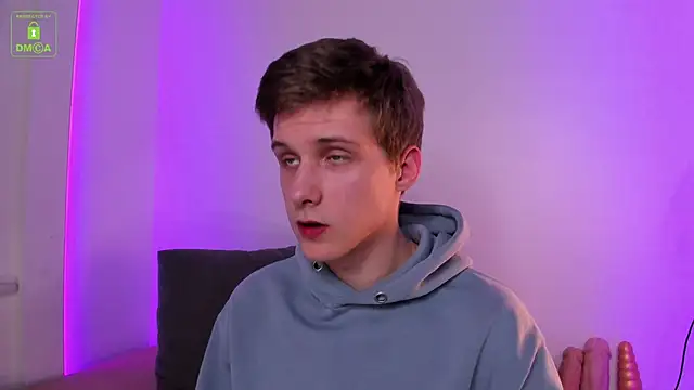 Snapshot of MarkGWalker chatting on 03-16-25, 10:55 MarkGWalker online show from 03-16-25, 10:55