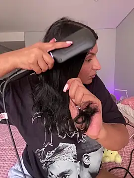 Indianbutter11 online show from 12-18-25, 01:06