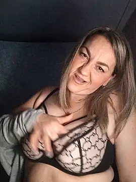 Ant0nina online show from 12-27-24, 10:59