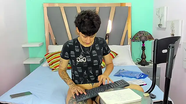 Ethan lennox online show from 12-02-25, 08:15