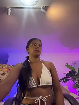 JANYLOVE   online show from 04-30-26, 10:54