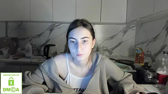 Snapshot of Ayesha_Thebestt chatting on 01-10-26, 10:36 Ayesha Thebestt online show from 01-10-26, 10:36