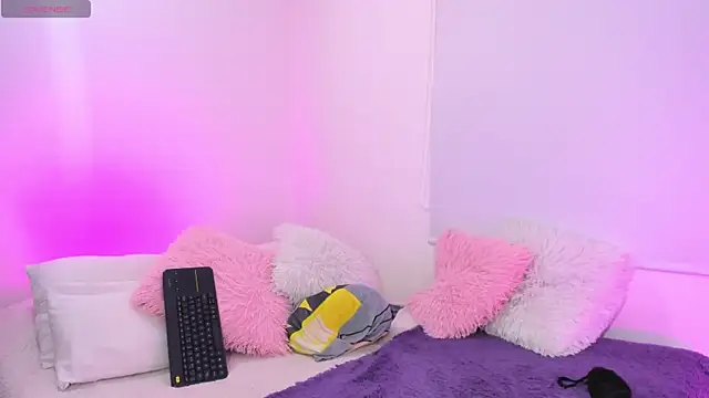 karly rioss online show from 07-29-26, 03:37