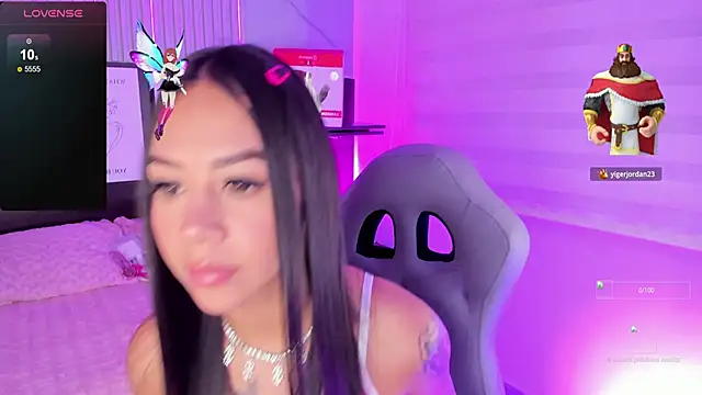 Violet spencer online show from 10-28-25, 01:09