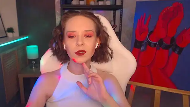 Snapshot of FascinatingEyess chatting on 12-11-24, 06:42 FascinatingEyess online show from 12-11-24, 06:42