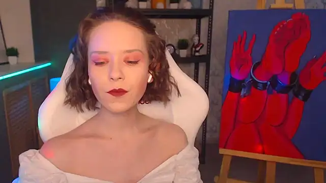 Snapshot of FascinatingEyess chatting on 12-19-24, 07:18 FascinatingEyess online show from 12-19-24, 07:18