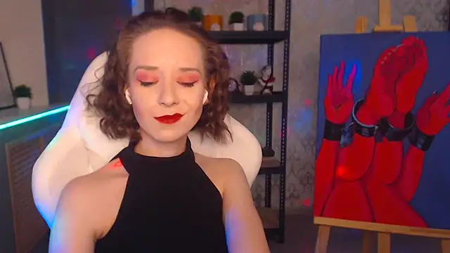 Snapshot of FascinatingEyess chatting on 01-11-25, 09:57 FascinatingEyess online show from 01-11-25, 09:57