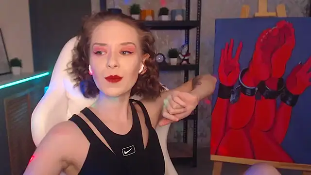 Snapshot of FascinatingEyess chatting on 01-12-25, 10:01 FascinatingEyess online show from 01-12-25, 10:01