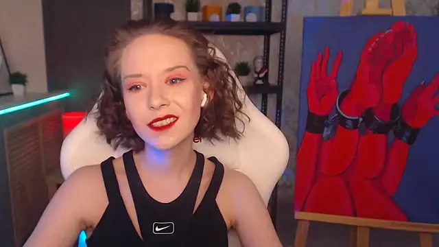 Snapshot of FascinatingEyess chatting on 01-25-25, 09:14 FascinatingEyess online show from 01-25-25, 09:14