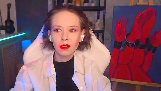 Snapshot of FascinatingEyess chatting on 02-25-25, 03:31 FascinatingEyess online show from 02-25-25, 03:31