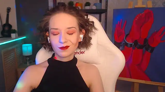 Snapshot of FascinatingEyess chatting on 03-06-25, 03:35 FascinatingEyess online show from 03-06-25, 03:35