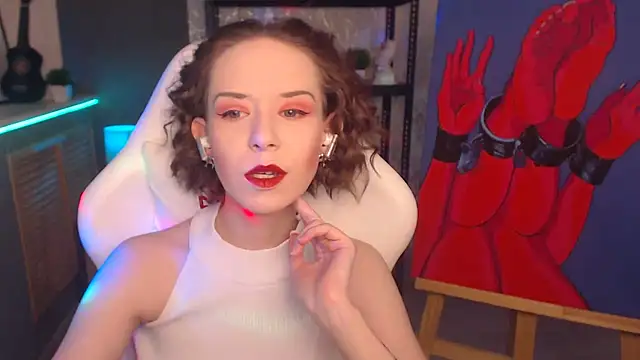 Snapshot of FascinatingEyess chatting on 03-17-25, 02:30 FascinatingEyess online show from 03-17-25, 02:30