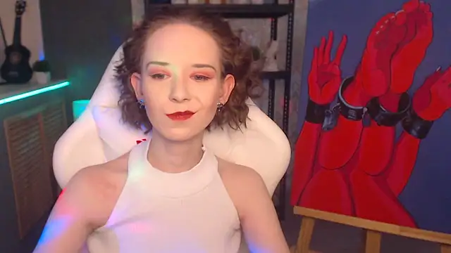 Snapshot of FascinatingEyess chatting on 03-17-25, 05:34 FascinatingEyess online show from 03-17-25, 05:34