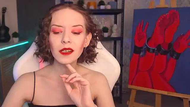 Snapshot of FascinatingEyess chatting on 11-14-25, 07:12 FascinatingEyess online show from 11-14-25, 07:12