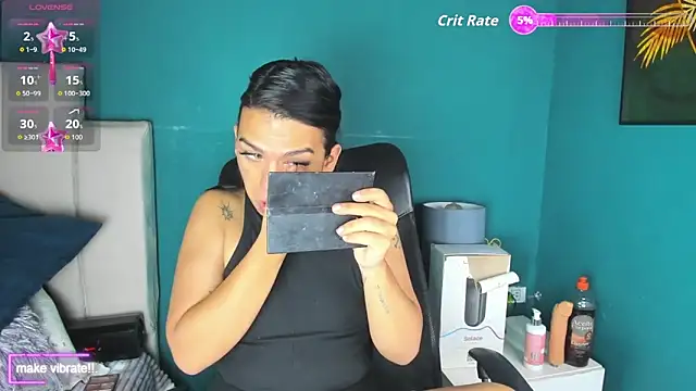 yossi peach cute online show from 11-29-25, 08:23