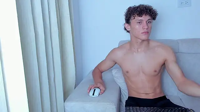 Snapshot of laurent_nova chatting on 01-23-25, 11:36 laurent nova online show from 01-23-25, 11:36