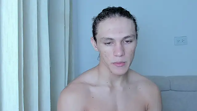 Snapshot of laurent_nova chatting on 02-07-25, 03:01 laurent nova online show from 02-07-25, 03:01