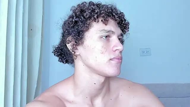 Snapshot of laurent_nova chatting on 02-09-25, 10:42 laurent nova online show from 02-09-25, 10:42