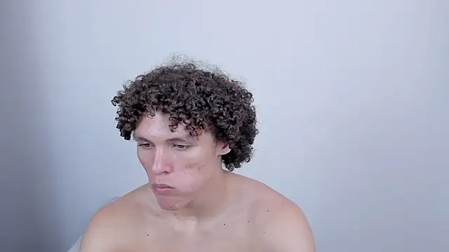 Snapshot of laurent_nova chatting on 03-18-25, 10:04 laurent nova online show from 03-18-25, 10:04