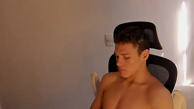 laurent nova online show from 02-16-26, 07:10