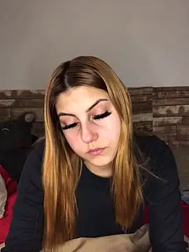 xxdorkax6 online show from 02-13-25, 09:41