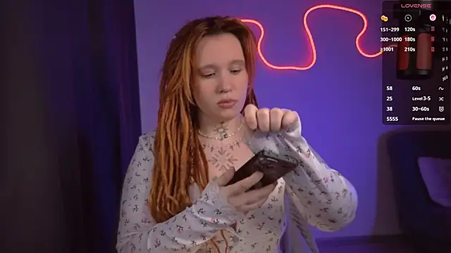 The Full Red Moon online show from 04-21-26, 09:04